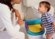 آموزش توالت به کودک و مشکلات آن