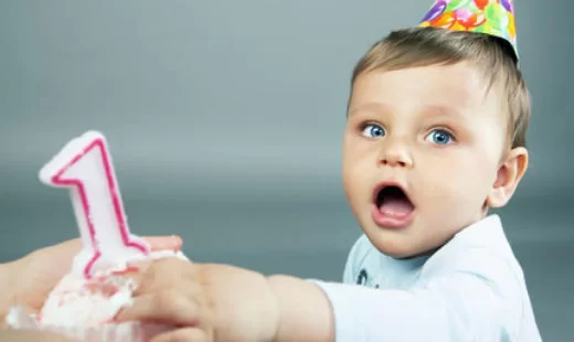 کودک یکساله | معاینات لازم برای کودکان یکساله
