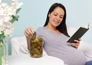 تهوع و ویار بارداری را با این خوراکی ها مهار کنید