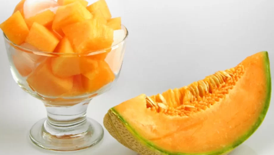 از فواید خوردن میوه طالبی در دوران بارداری چه می دانید؟