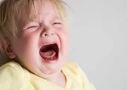 جیغ زدن کودک نوپا، علتش چیه؟