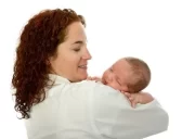 آروغ زدن نوزاد
