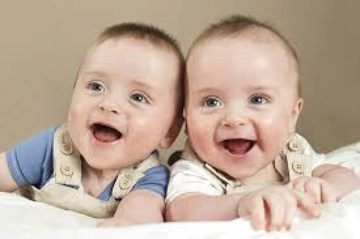 چگونه دوقلوی پسر باردار شوم