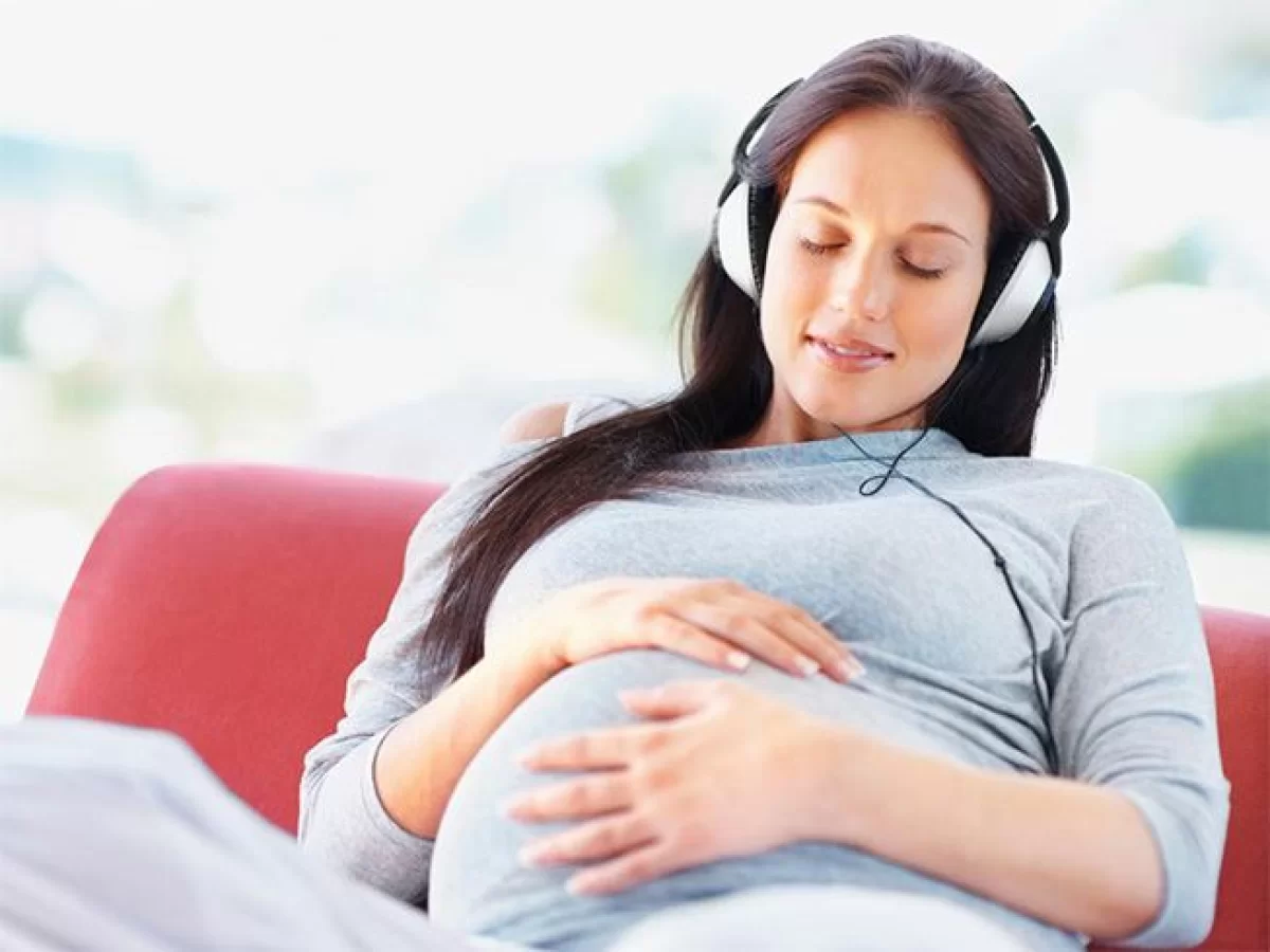تاثیر موسیقی کلاسیک بر جنین چگونه است؟ تاثیر موسیقی کلاسیک بر جنین