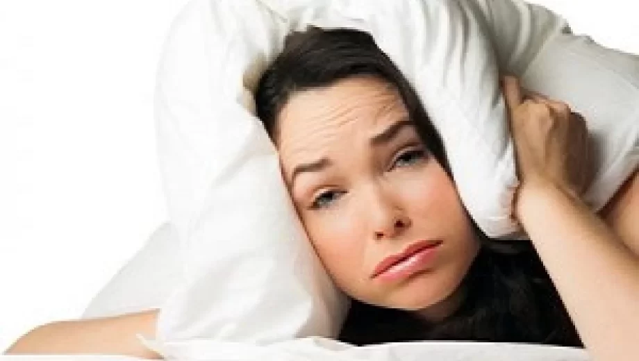 عوارض بی خوابی زنان