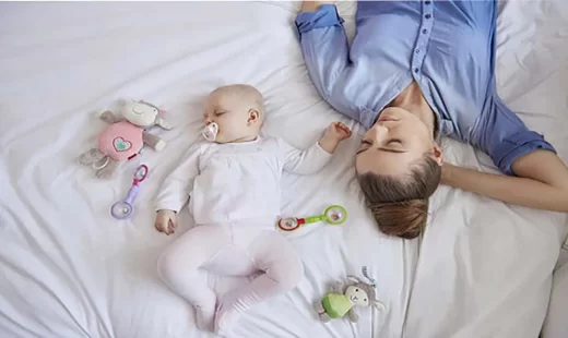 علت بیخوابی نوزاد در شب